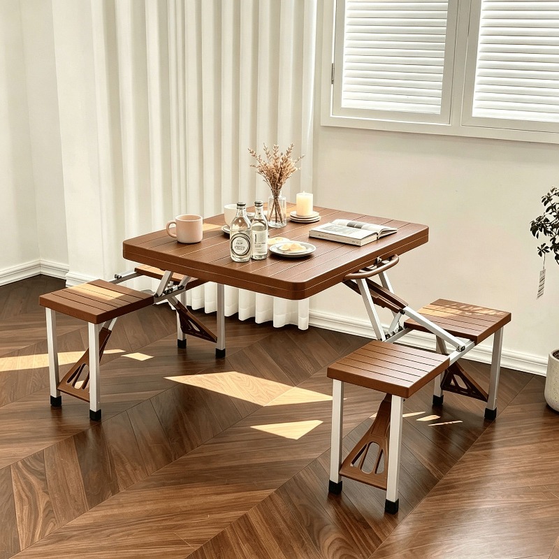 Campingtafel, marketingtafel,  - Outdoor Camping Exhibition recensie en prijs
